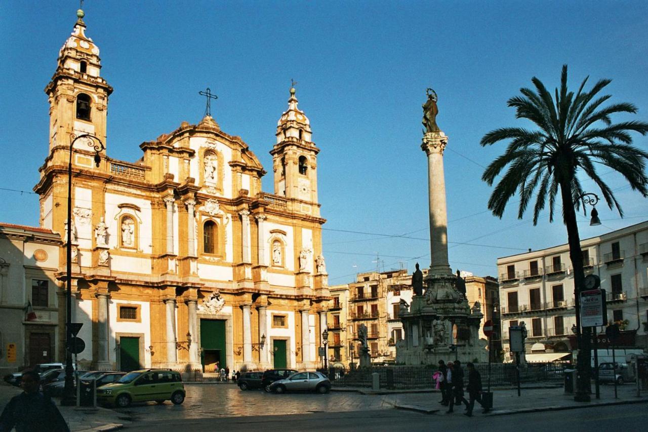 Bed and Breakfast La Vucciria Di Guttuso Palermo Zewnętrze zdjęcie